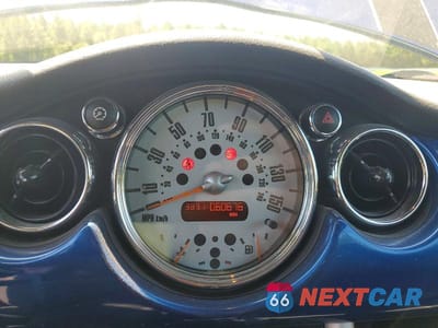 Zdjęcie 9 z 13 samochodu: 2005 MINI COOPER S VIN:WMWRH33415TF80638 - miniatura