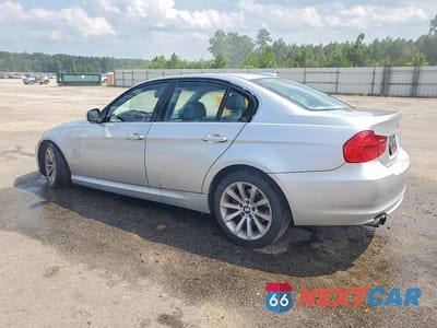 Drugie zdjęcie samochodu z przodu: 2011 BMW 328 I VIN:WBAPH7G51BNM56030 - miniatura