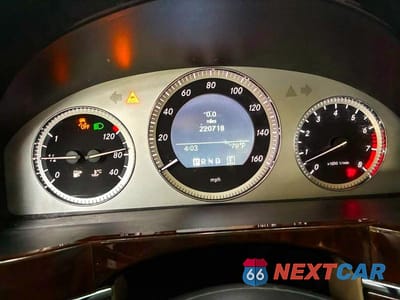 Zdjęcie 8 z 14 samochodu: 2011 MERCEDES-BENZ GLK 350 VIN:WDCGG5GB4BF650409 - miniatura