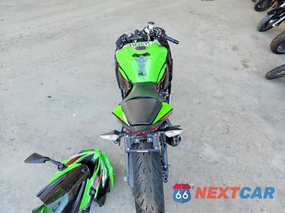 Zdjęcie 6 z 9 samochodu: 2021 KAWASAKI ZX636 K VIN:JKBZXJG12MA016682 - miniatura
