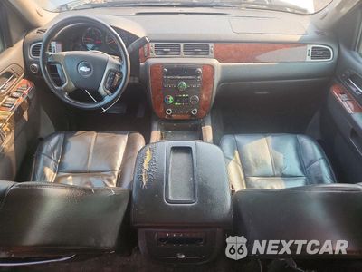 Zdjęcie 8 z 13 samochodu: 2012 CHEVROLET TAHOE C1500 LT VIN:1GNSCBE0XCR192104 - miniatura