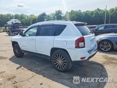Drugie zdjęcie samochodu z przodu: 2015 JEEP COMPASS LATITUDE VIN:1C4NJDEB9FD105447 - miniatura