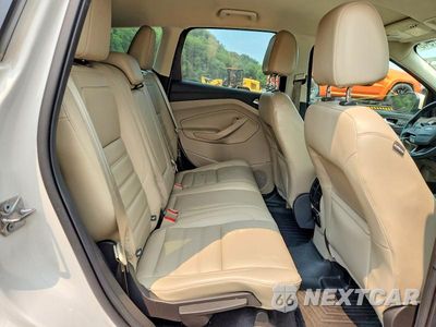 Zdjęcie 11 z 13 samochodu: 2017 FORD ESCAPE TITANIUM VIN:1FMCU9J9XHUA38953 - miniatura