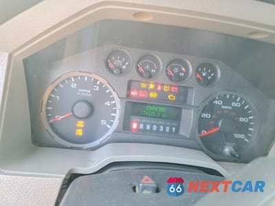 Zdjęcie 9 z 12 samochodu: 2008 FORD F350 SRW SUPER DUTY VIN:1FTSW31R78EE32881 - miniatura