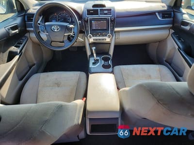 Zdjęcie 8 z 12 samochodu: 2012 TOYOTA CAMRY LE VIN:4T1BF1FKXCU521452 - miniatura