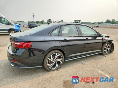 Trzecie zdjęcie samochodu z tyłu: 2024 VOLKSWAGEN JETTA GLI AUTOBAHN VIN:3VW2T7BU6RM063782 - miniatura