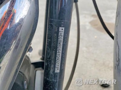 Zdjęcie 9 z 9 samochodu: 2004 HARLEY-DAVIDSON FLSTCI VIN:1HD1BWB164Y040273 - miniatura