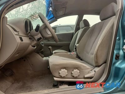 Zdjęcie 7 z 13 samochodu: 2002 NISSAN ALTIMA 2.5 VIN:1N4AL11D52C702342 - miniatura