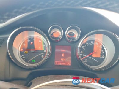 Zdjęcie 9 z 12 samochodu: 2017 BUICK CASCADA PREMIUM VIN:W04WH3N59HG035688 - miniatura