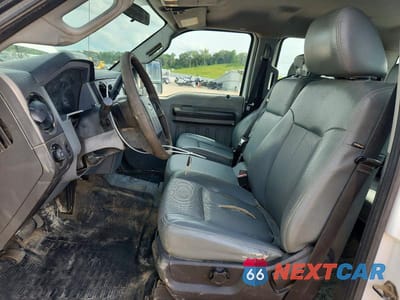 Zdjęcie 7 z 12 samochodu: 2015 FORD F350 SUPER DUTY VIN:1FT8W3CT0FEC37382 - miniatura