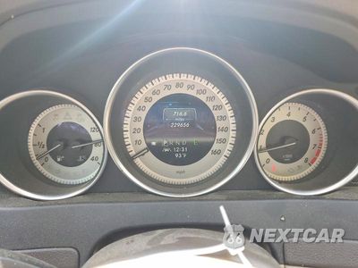 Zdjęcie 9 z 12 samochodu: 2013 MERCEDES-BENZ C 250 VIN:WDDGF4HB5DA835141 - miniatura