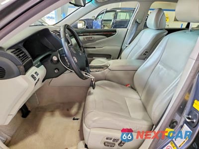 Zdjęcie 7 z 12 samochodu: 2012 LEXUS LS 460 VIN:JTHCL5EF6C5012691 - miniatura