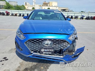 Piąte zdjęcie samochodu w środku: 2019 HYUNDAI SONATA LIMITED VIN:5NPE34AFXKH764709 - miniatura