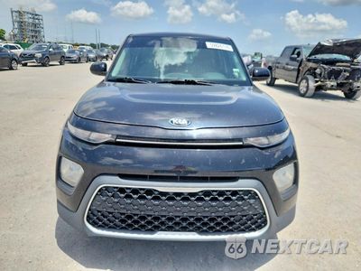 Piąte zdjęcie samochodu w środku: 2021 KIA SOUL LX VIN:KNDJ23AU9M7739589 - miniatura