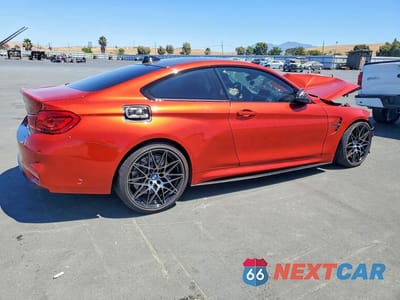Trzecie zdjęcie samochodu z tyłu: 2018 BMW M4 VIN:WBS4Y9C53JAC86214 - miniatura