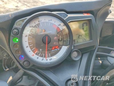Zdjęcie 7 z 9 samochodu: 2009 SUZUKI GSX-R750 VIN:JS1GR7LA092103450 - miniatura