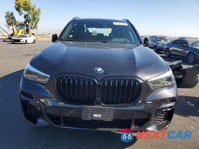 Piąte zdjęcie samochodu w środku: 2022 BMW X5 M50I VIN:5UXJU4C06N9L48835 - miniatura
