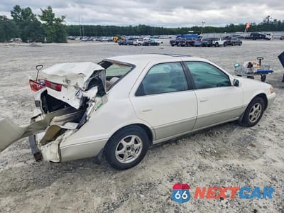 Trzecie zdjęcie samochodu z tyłu: 1999 TOYOTA CAMRY LE VIN:JT2BG28K0X0340421 - miniatura