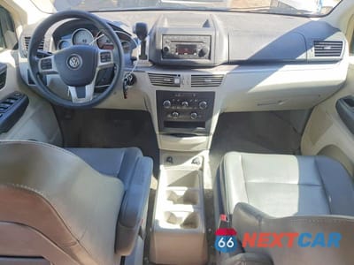 Zdjęcie 8 z 12 samochodu: 2012 VOLKSWAGEN ROUTAN SE VIN:2C4RVABG2CR276327 - miniatura