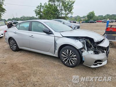 Czwarte zdjęcie samochodu z boku: 2024 NISSAN ALTIMA SV VIN:1N4BL4DV0RN375745 - miniatura