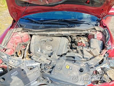 Zdjęcie 11 z 12 samochodu: 2016 MAZDA CX-5 GT VIN:JM3KE4DY1G0663693 - miniatura