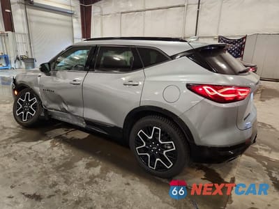 Drugie zdjęcie samochodu z przodu: 2023 CHEVROLET BLAZER RS VIN:3GNKBKRS7PS190649 - miniatura