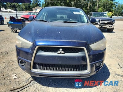 Piąte zdjęcie samochodu w środku: 2012 MITSUBISHI OUTLANDER SPORT SE VIN:JA4AR4AU0CZ003347 - miniatura