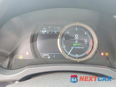 Zdjęcie 9 z 13 samochodu: 2016 LEXUS RC 350 VIN:JTHHE5BC8G5012479 - miniatura