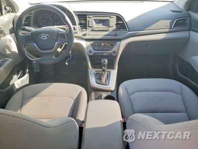 Zdjęcie 8 z 13 samochodu: 2018 HYUNDAI ELANTRA SE VIN:KMHD74LF9JU609372 - miniatura