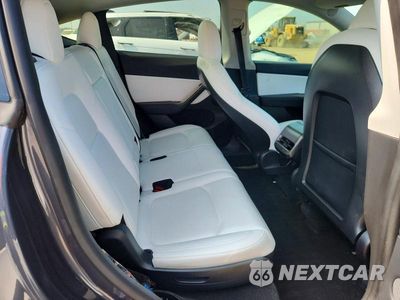 Zdjęcie 10 z 13 samochodu: 2021 TESLA MODEL Y VIN:5YJYGAEE0MF228239 - miniatura
