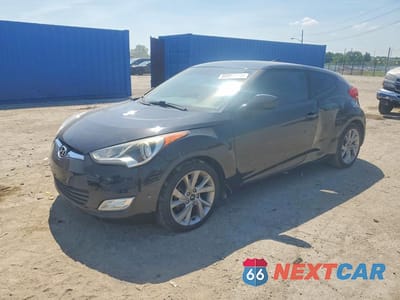 2017 HYUNDAI VELOSTER KMHTC6AD3HU305002 - główne zdjęcie licytacji z USA - miniatura