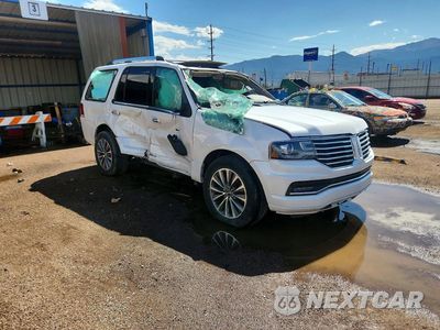 Czwarte zdjęcie samochodu z boku: 2017 LINCOLN NAVIGATOR SELECT VIN:5LMJJ2JT7HEL13883 - miniatura