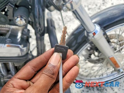 Zdjęcie 8 z 10 samochodu: 2015 HARLEY-DAVIDSON XL1200 V VIN:1HD1LF312FC418424 - miniatura