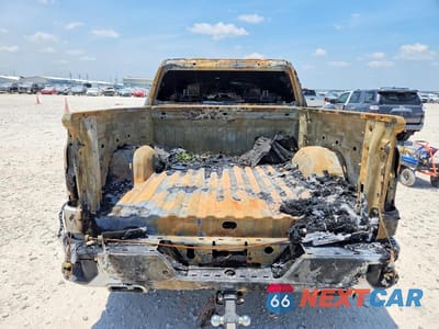 Zdjęcie 6 z 12 samochodu: 2019 CHEVROLET SILVERADO K1500 HIGH COUNTRY VIN:1GCUYHED5KZ170907 - miniatura