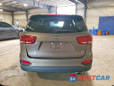Zdjęcie 6 z 13 samochodu: 2019 KIA SORENTO LX V6 VIN:5XYPGDA50KG572517 - miniatura