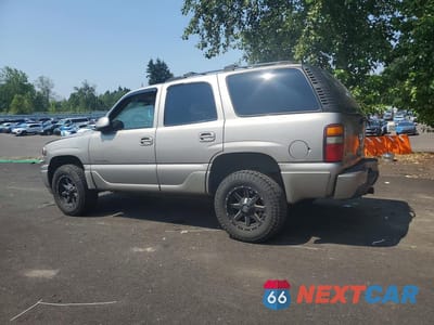 Drugie zdjęcie samochodu z przodu: 2003 GMC YUKON DENALI VIN:1GKEK63U73J170358 - miniatura
