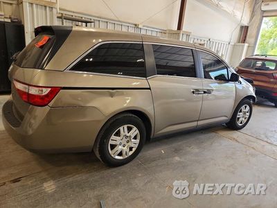 Trzecie zdjęcie samochodu z tyłu: 2013 HONDA ODYSSEY LX VIN:5FNRL5H21DB026633 - miniatura