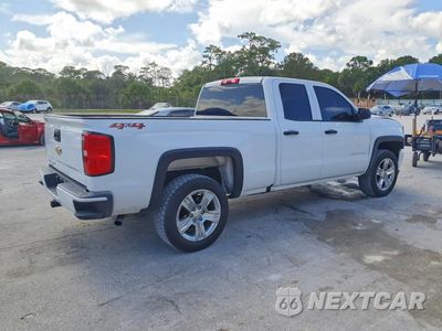Trzecie zdjęcie samochodu z tyłu: 2018 CHEVROLET SILVERADO K1500 CUSTOM VIN:1GCVKPEH8JZ206736 - miniatura