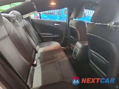 Zdjęcie 10 z 13 samochodu: 2017 DODGE CHARGER R/T VIN:2C3CDXCT7HH510163 - miniatura