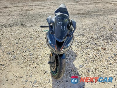 Drugie zdjęcie samochodu z przodu: 2015 KAWASAKI ZX636 E VIN:JKBZXJE13FA016180 - miniatura