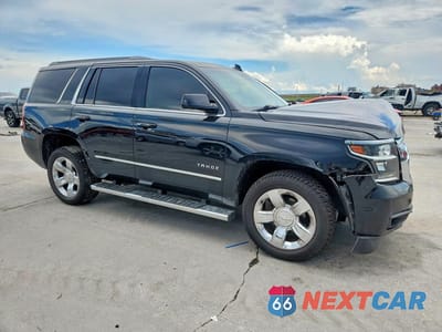 Czwarte zdjęcie samochodu z boku: 2016 CHEVROLET TAHOE VIN:1GNSCBKC3GR423400 - miniatura