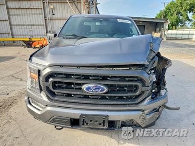 Piąte zdjęcie samochodu w środku: 2023 FORD F150 SUPERCREW VIN:1FTFW1ED4PFD05616 - miniatura