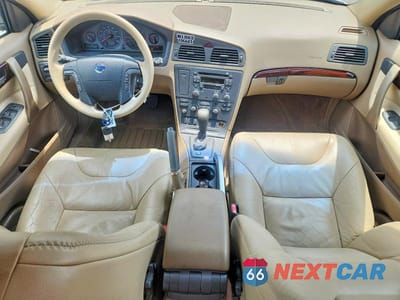 Zdjęcie 8 z 12 samochodu: 2002 VOLVO V70 XC VIN:YV1SZ58D421056792 - miniatura