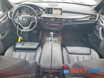 Zdjęcie 8 z 13 samochodu: 2018 BMW X5 XDR40E VIN:5UXKT0C5XJ0W00757 - miniatura