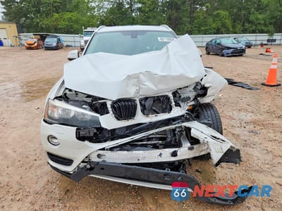 Piąte zdjęcie samochodu w środku: 2015 BMW X3 XDRIVE28I VIN:5UXWX9C56F0D46341 - miniatura
