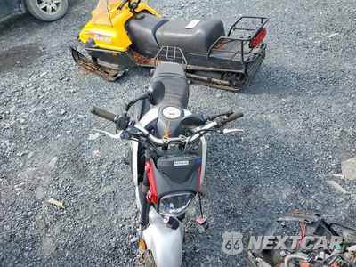 Piąte zdjęcie samochodu w środku: 2022 CF MOTO SCOOTER VIN:LEHPCB226NR600498 - miniatura
