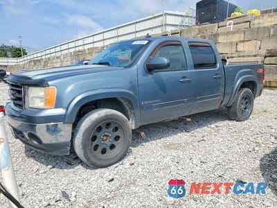 2007 GMC NEW SIERRA K1500 2GTEK13MX71561809 - główne zdjęcie licytacji z USA - miniatura