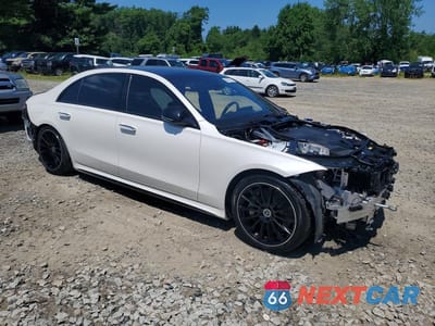 Czwarte zdjęcie samochodu z boku: 2023 MERCEDES-BENZ S S580E 4MATIC VIN:W1K6G6KB8PA201274 - miniatura