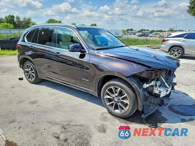 Czwarte zdjęcie samochodu z boku: 2017 BMW X5 XDRIVE35I VIN:5UXKR0C59H0U50617 - miniatura