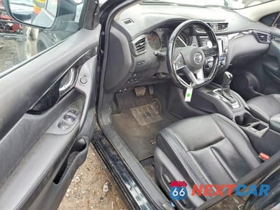 Zdjęcie 8 z 13 samochodu: 2022 NISSAN ROGUE SPORT SL VIN:JN1BJ1CW6NW498370 - miniatura